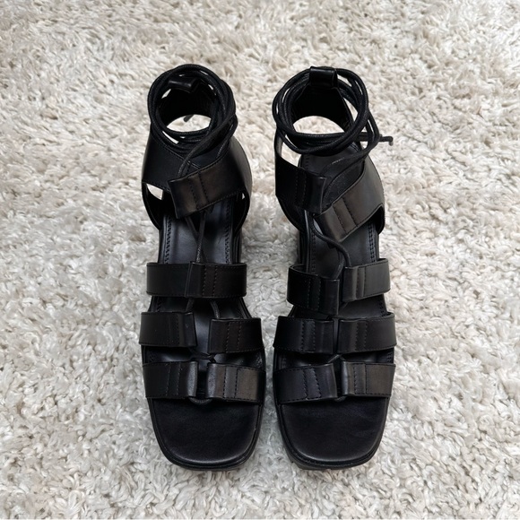 ASOS Design chunky tie-leg heel - Picture 3 of 4